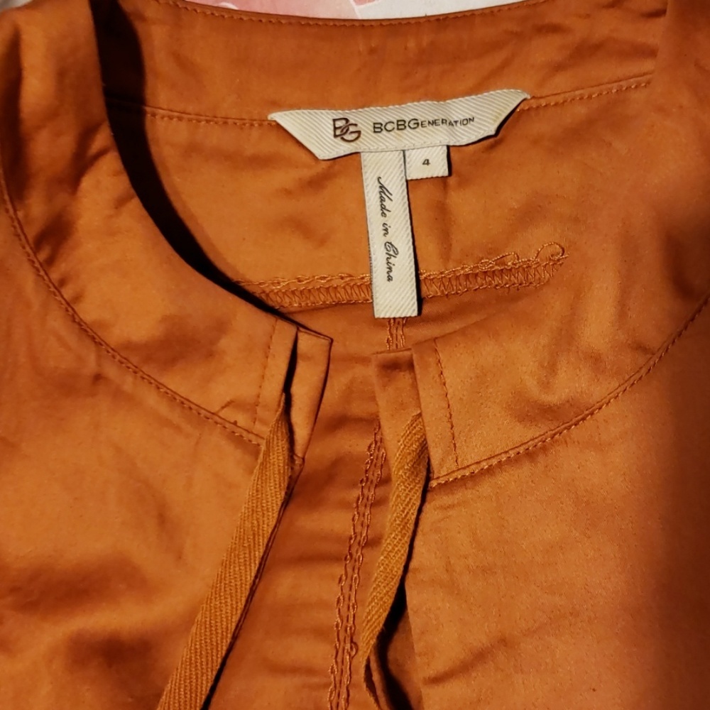 Shirt - Picture 2 of 4